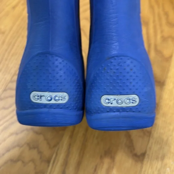 Kids Toddler boys bright blue Crocs rainboots size 12 - Picture 7 of 13